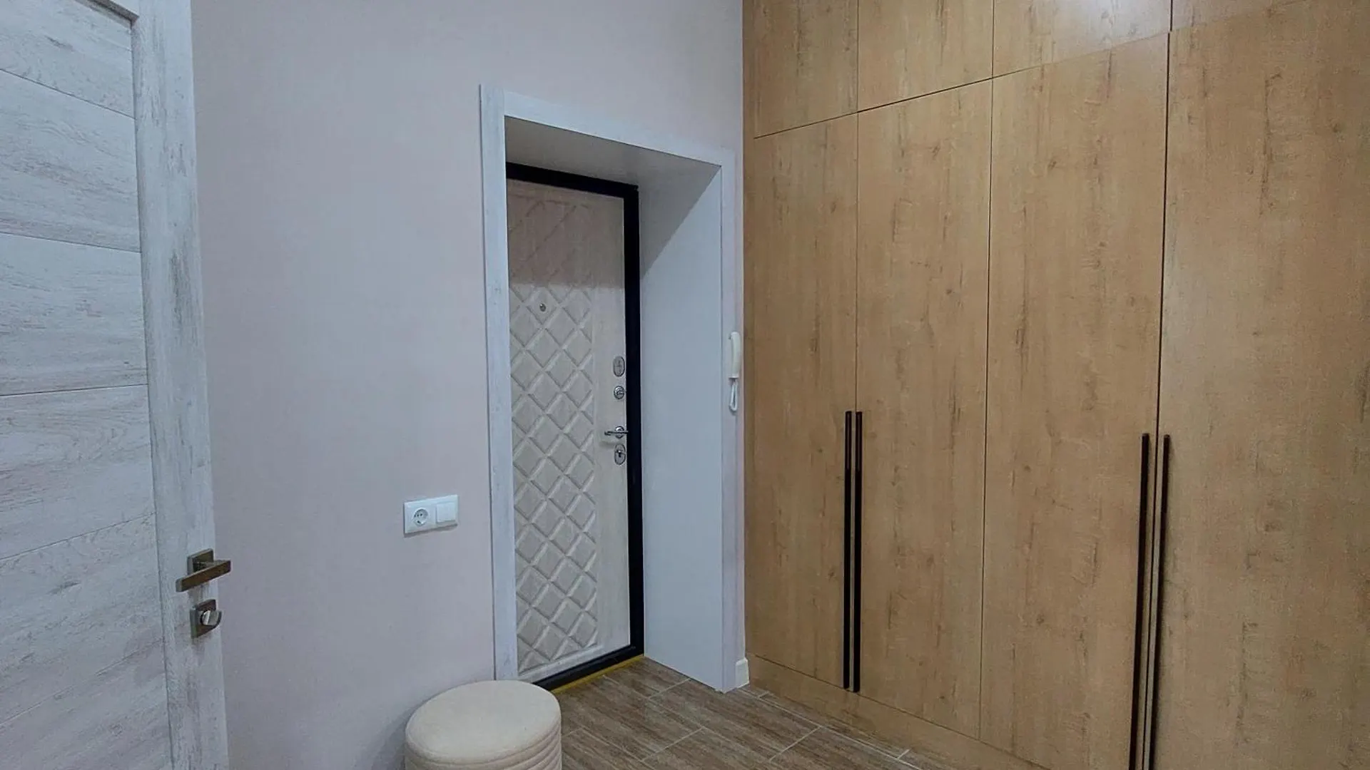 Appartement Жк Алпамыс Недалеко От Аэропорта à Astana